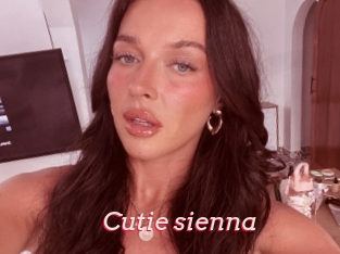 Cutie_sienna