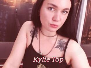 Kylie_Top