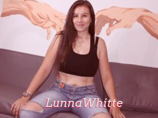 LunnaWhitte
