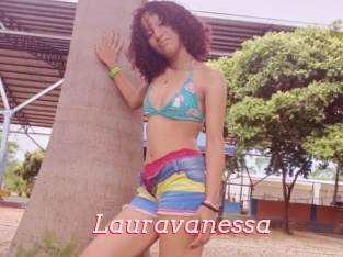 Lauravanessa