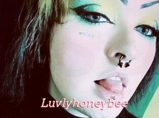 Luvlyhoneybee