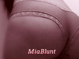 MiaBlunt