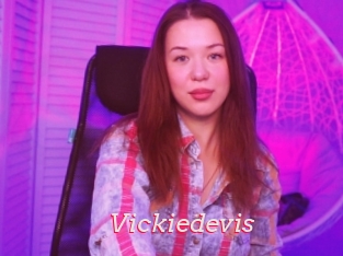 Vickiedevis